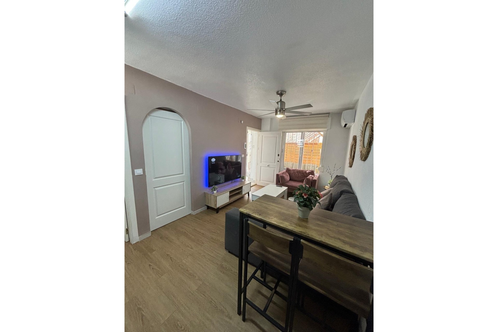 Sale - Apartment Flat -
Torrevieja - Los Balcones