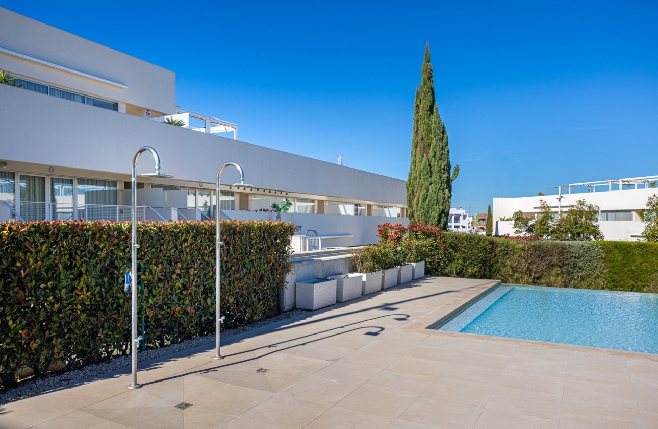 Sale - Apartment Flat -
Torrevieja - Los Balcones
