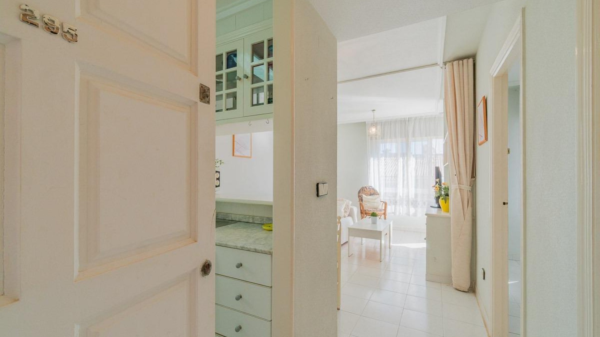 Sale - Apartment Flat -
Torrevieja - Los Frutales