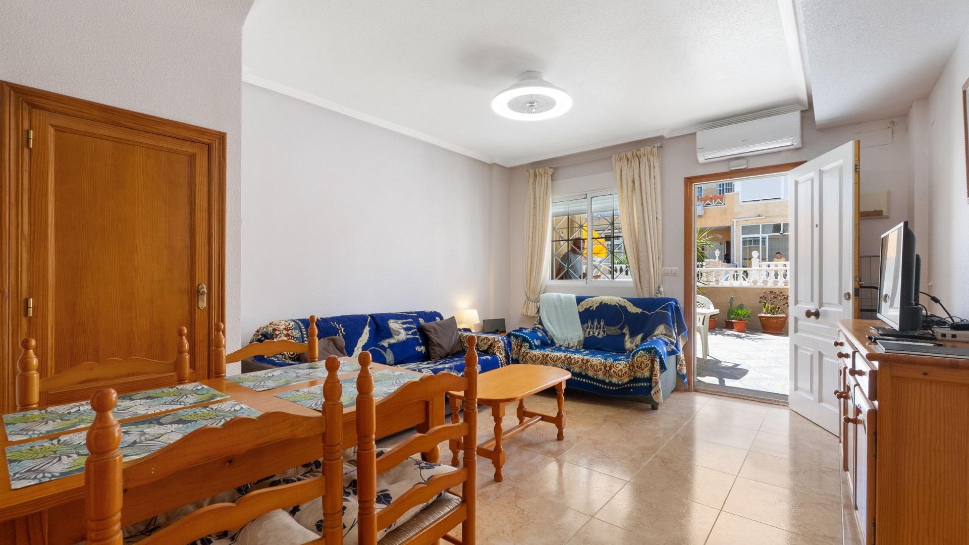 Sale - Apartment Flat -
Torrevieja - Nueva Torrevieja