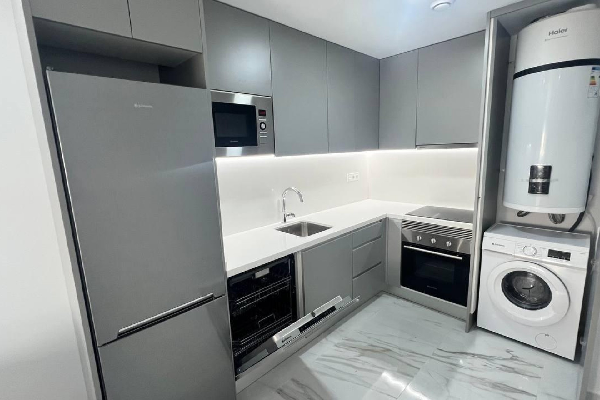 Sale - Apartment Flat -
Torrevieja - Parque de las Naciones
