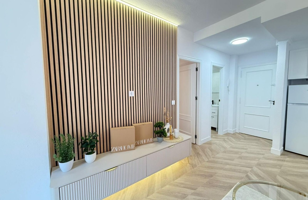 Sale - Apartment Flat -
Torrevieja - Parque de las Naciones