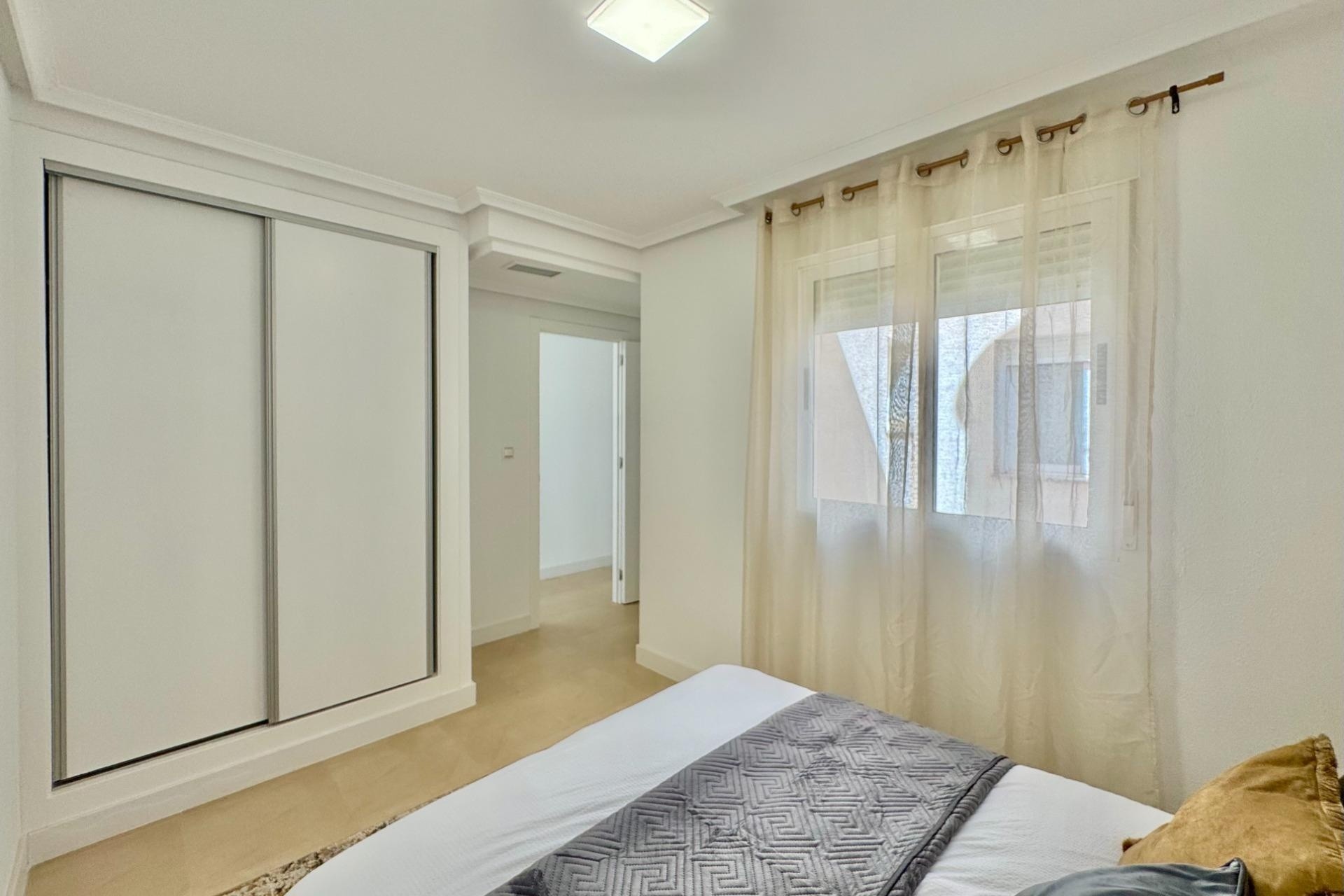 Sale - Apartment Flat -
Torrevieja - Parque de las Naciones