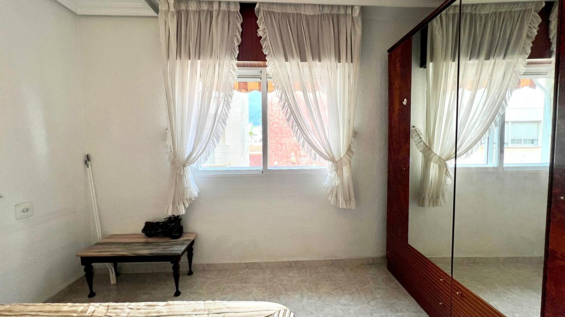 Sale - Apartment Flat -
Torrevieja - Paseo maritimo