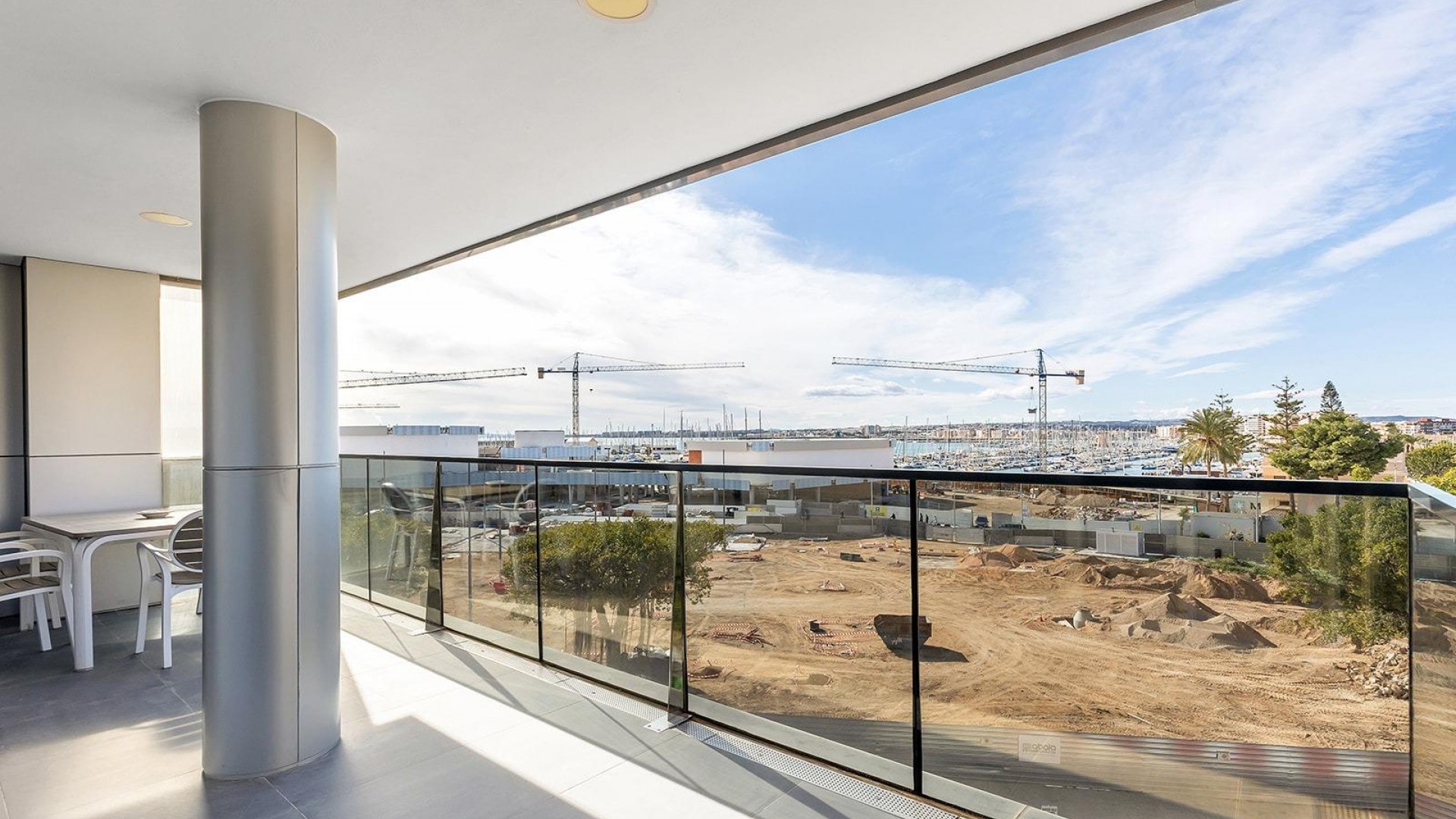 Sale - Apartment Flat -
Torrevieja - Paseo maritimo