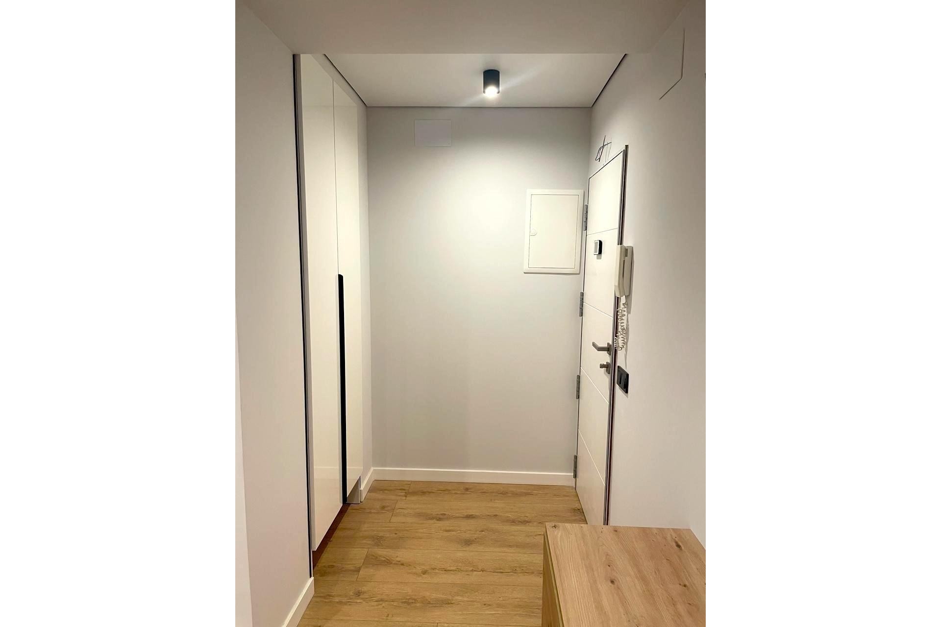 Sale - Apartment Flat -
Torrevieja - Paseo maritimo