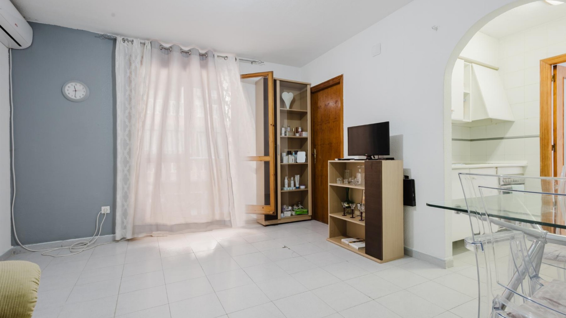 Sale - Apartment Flat -
Torrevieja - Playa de La Acequion