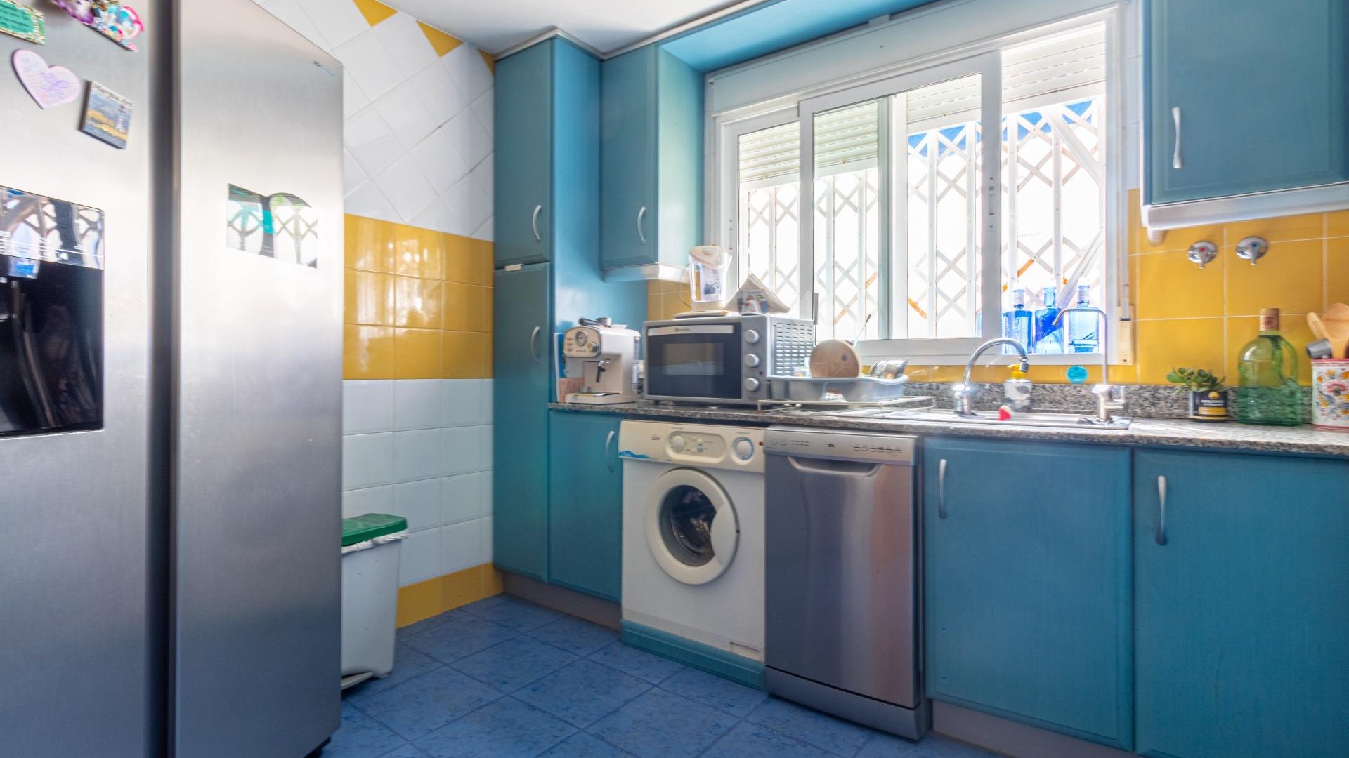 Sale - Apartment Flat -
Torrevieja - Playa de los locos