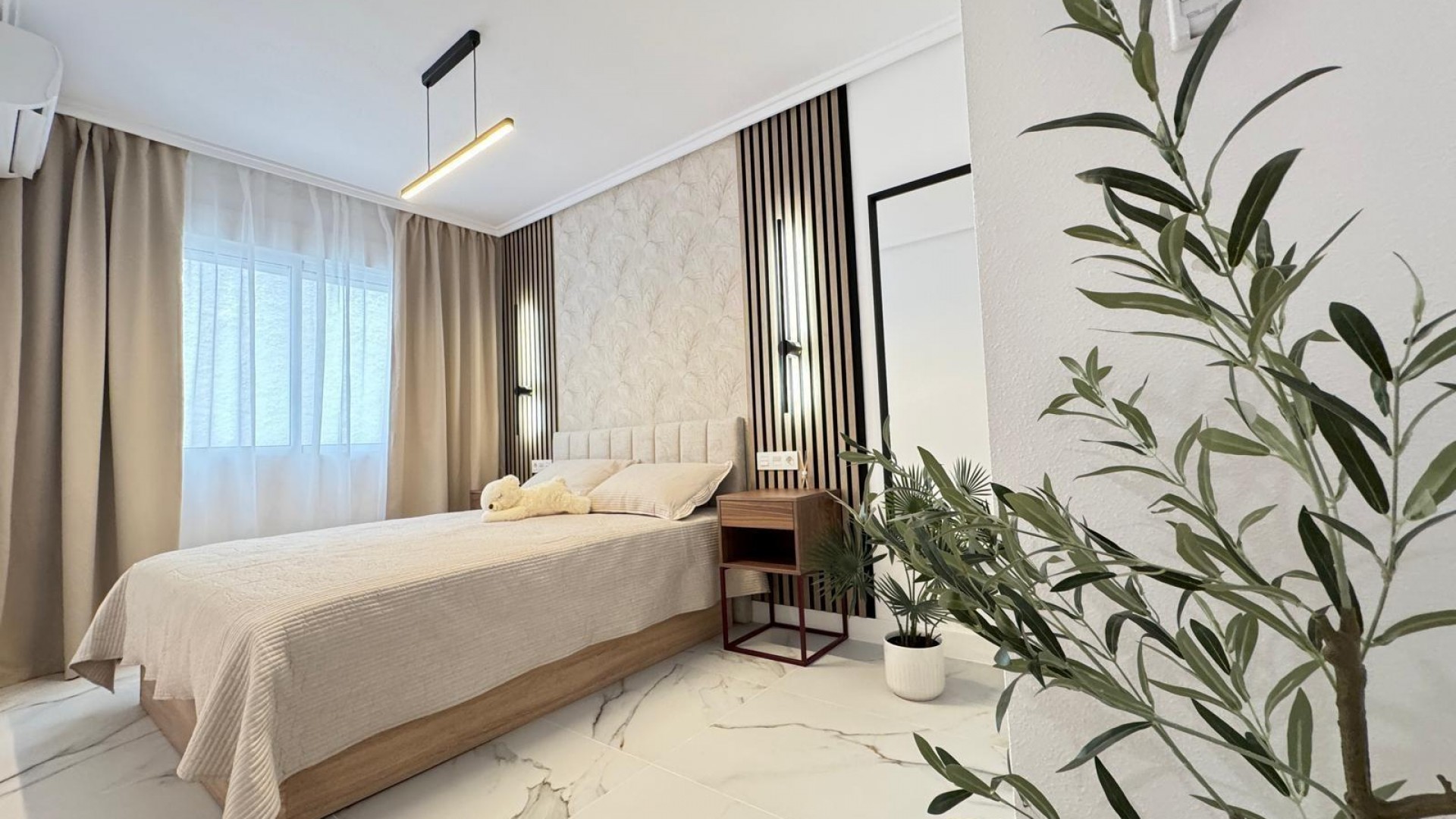 Sale - Apartment Flat -
Torrevieja - Playa de los locos