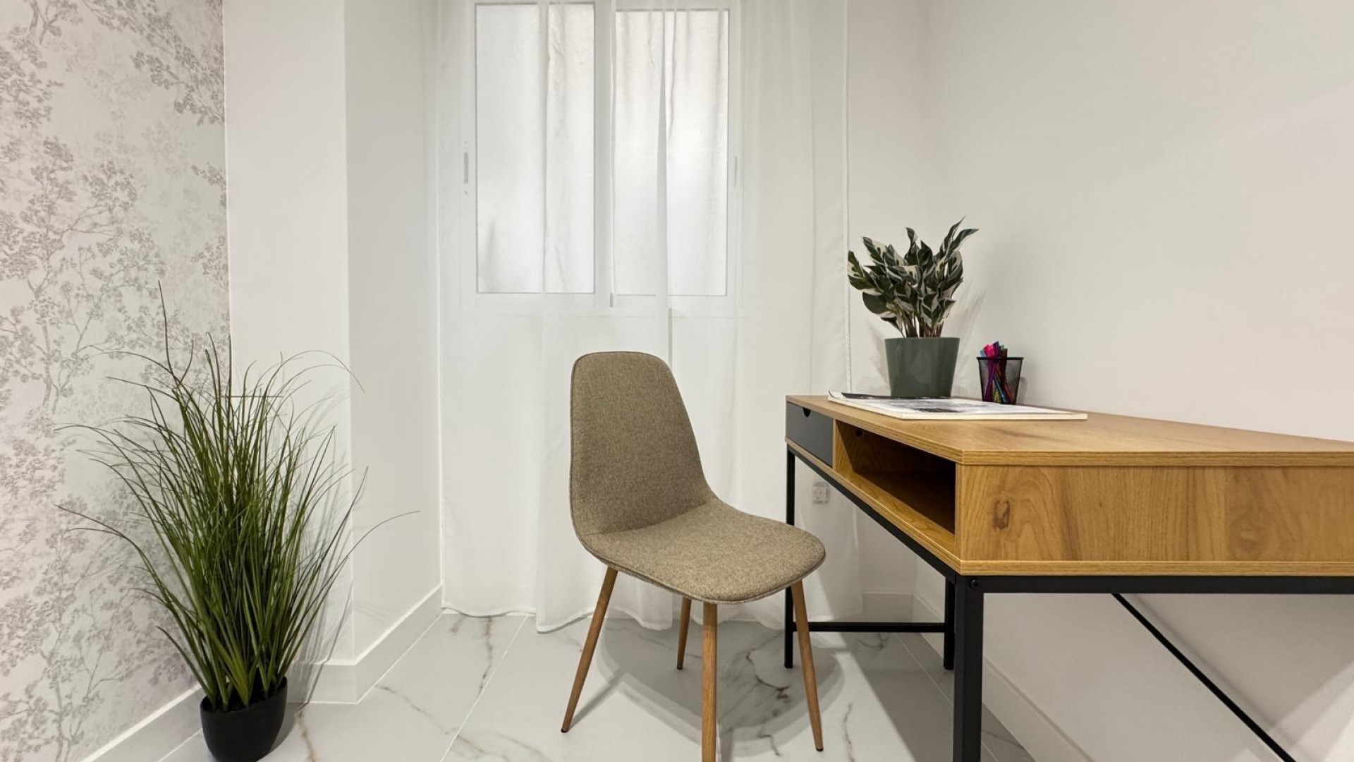 Sale - Apartment Flat -
Torrevieja - Playa de los locos