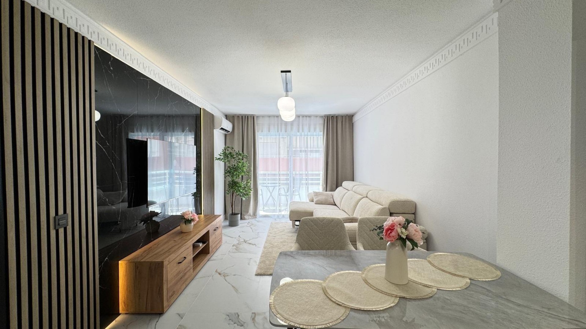 Sale - Apartment Flat -
Torrevieja - Playa de los locos