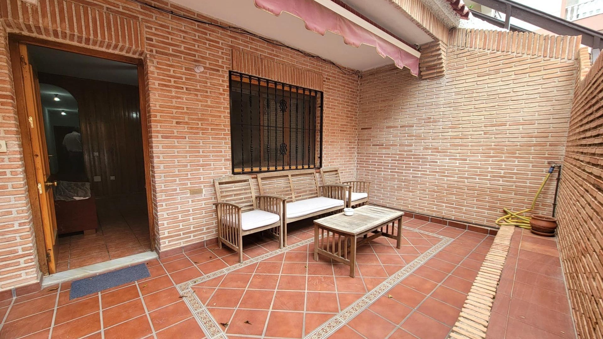 Sale - Apartment Flat -
Torrevieja - Playa de los Locos