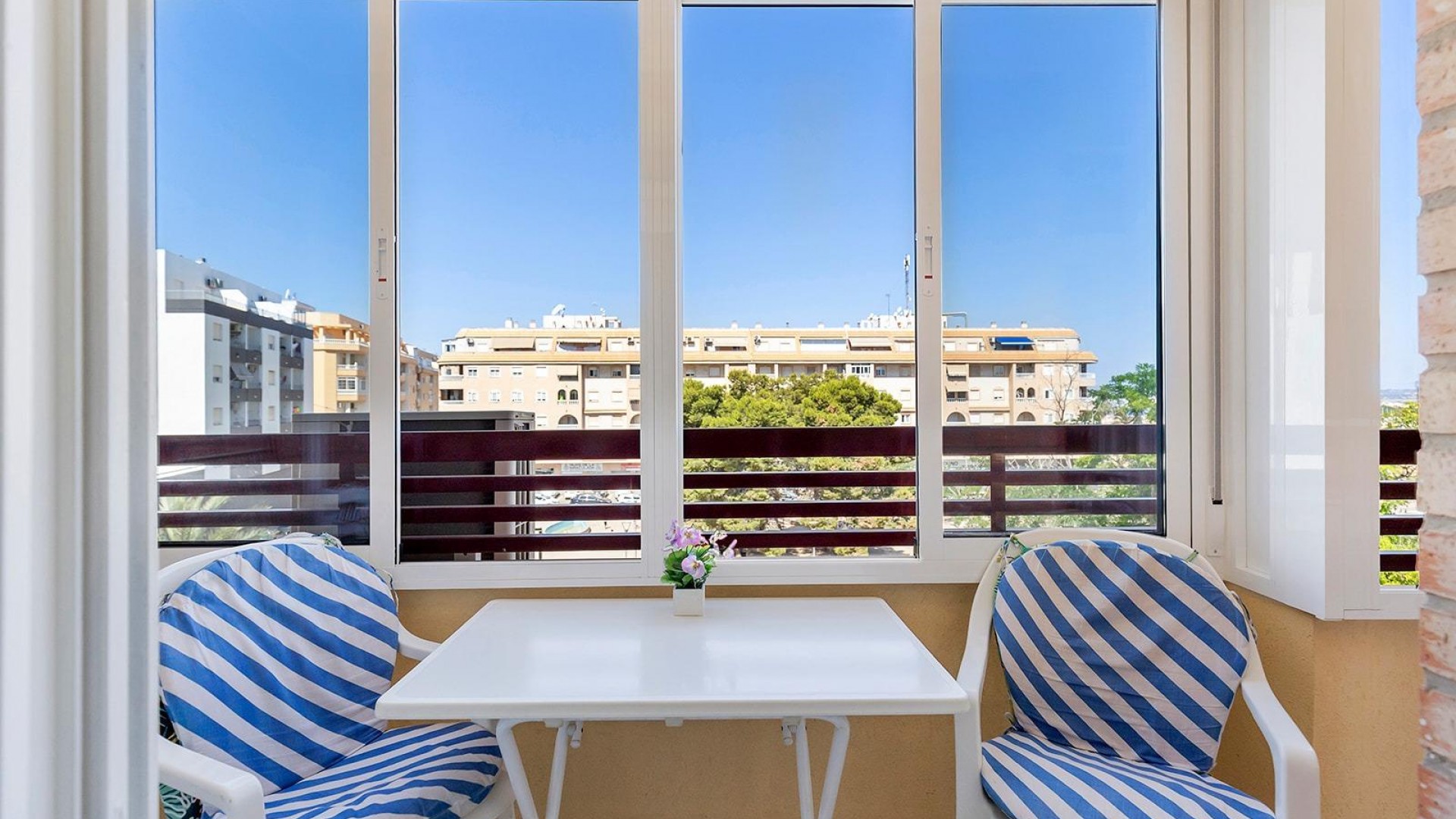 Sale - Apartment Flat -
Torrevieja - Playa de los locos