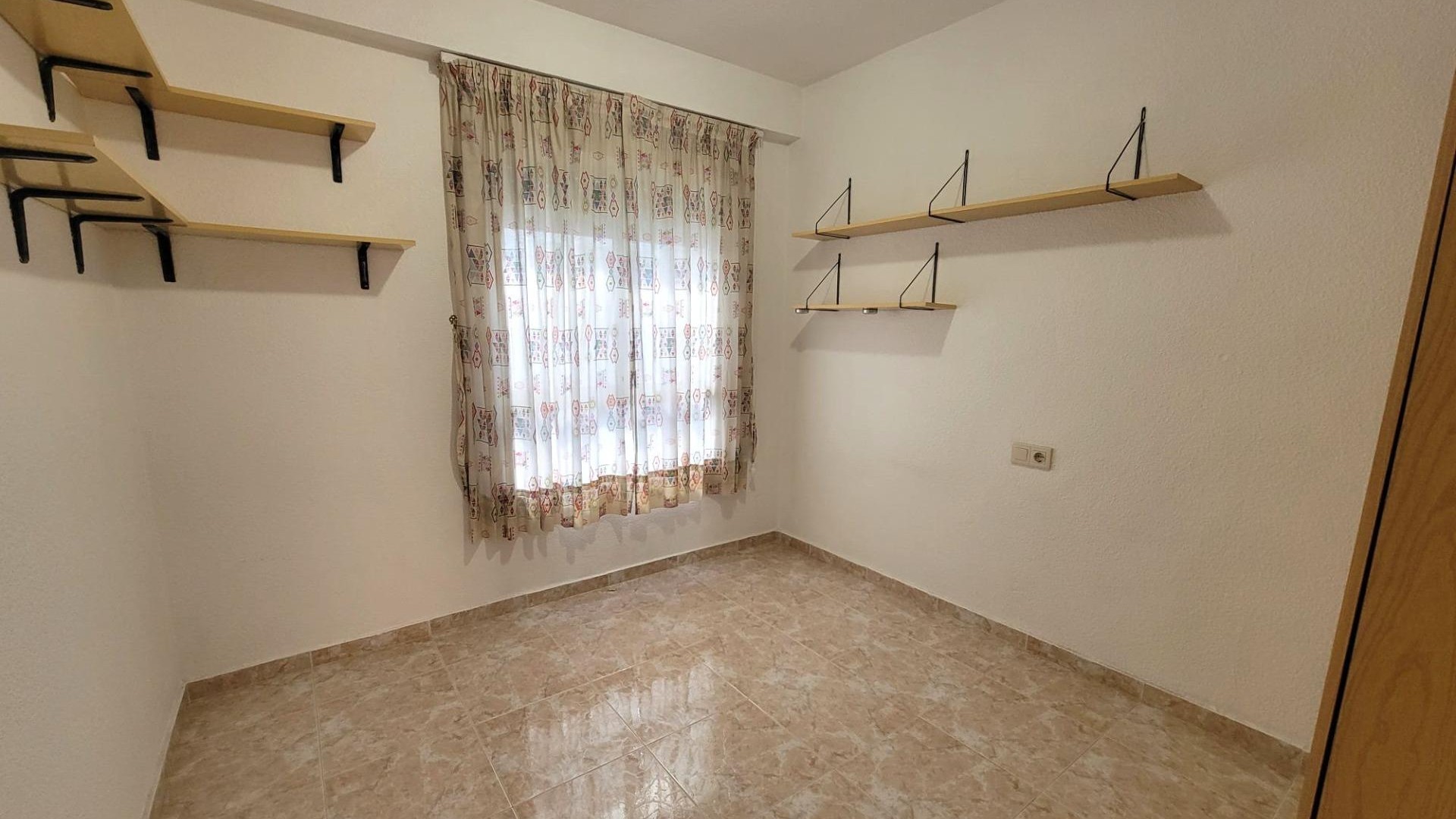 Sale - Apartment Flat -
Torrevieja - Playa de los Locos