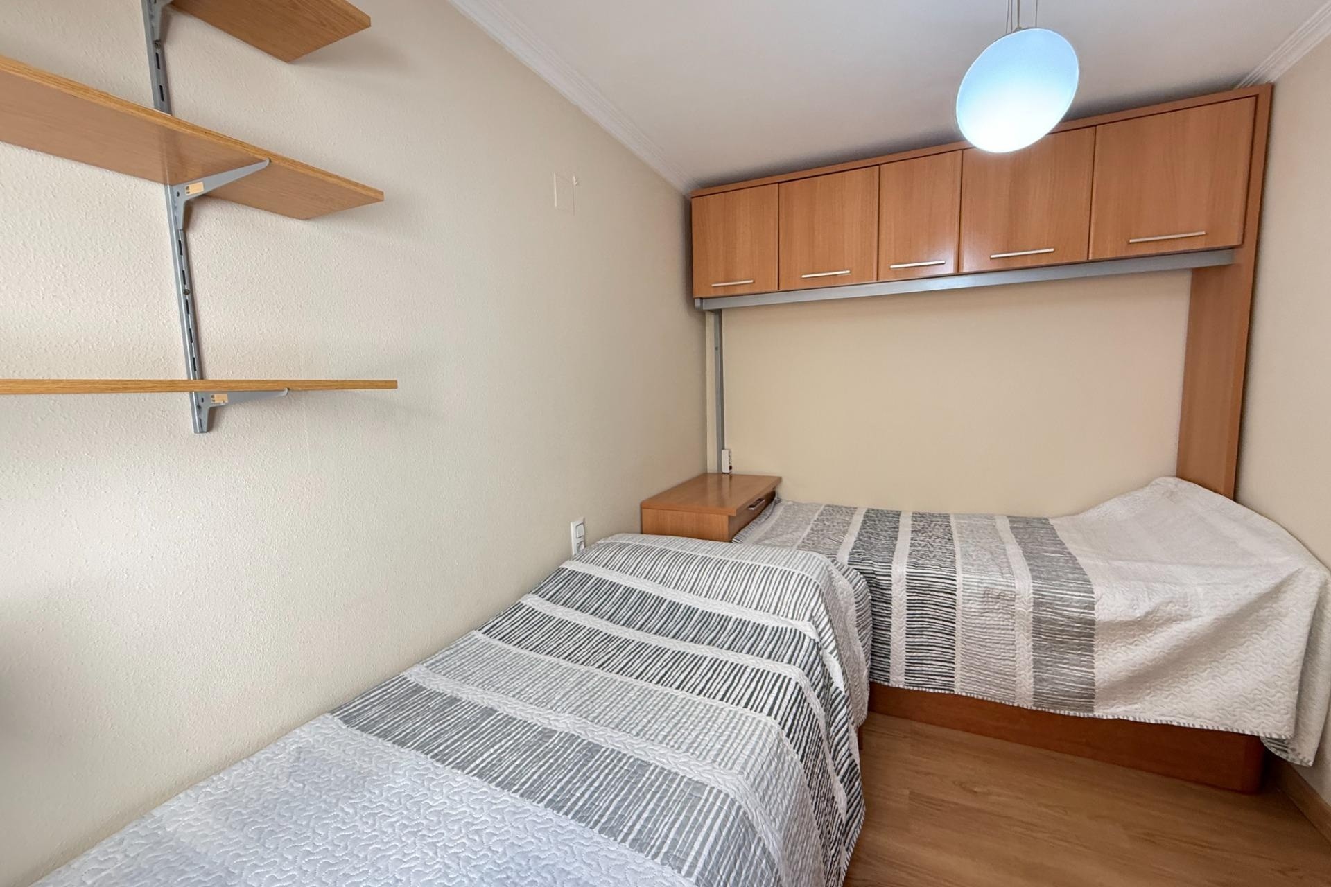 Sale - Apartment Flat -
Torrevieja - Playa de los Locos