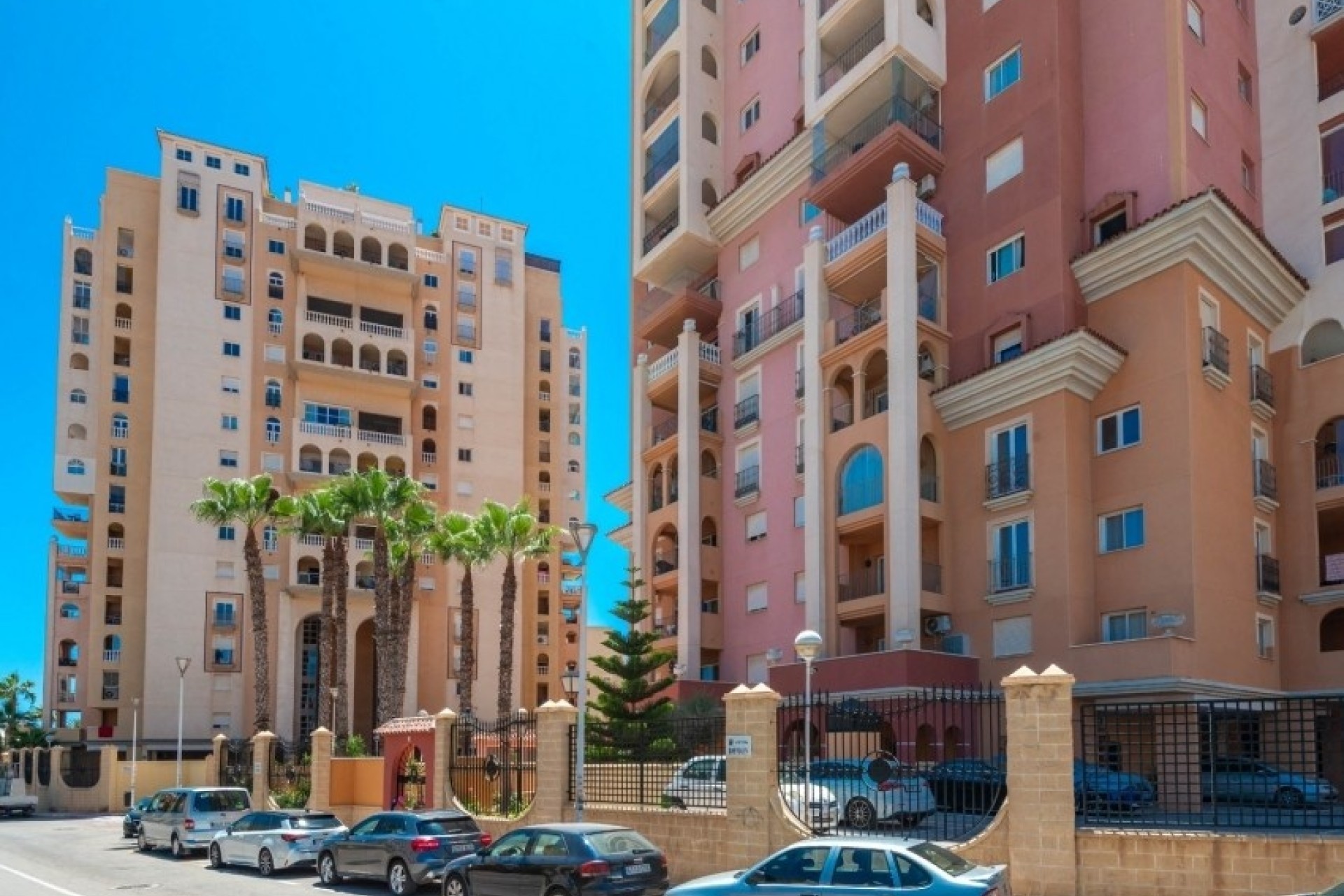 Sale - Apartment Flat -
Torrevieja - Playa de los Locos