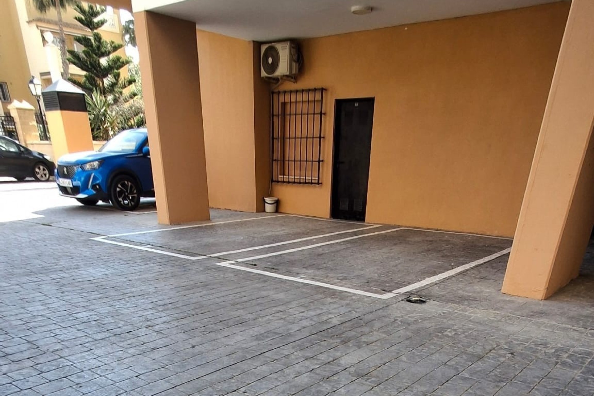Sale - Apartment Flat -
Torrevieja - Playa de los Locos