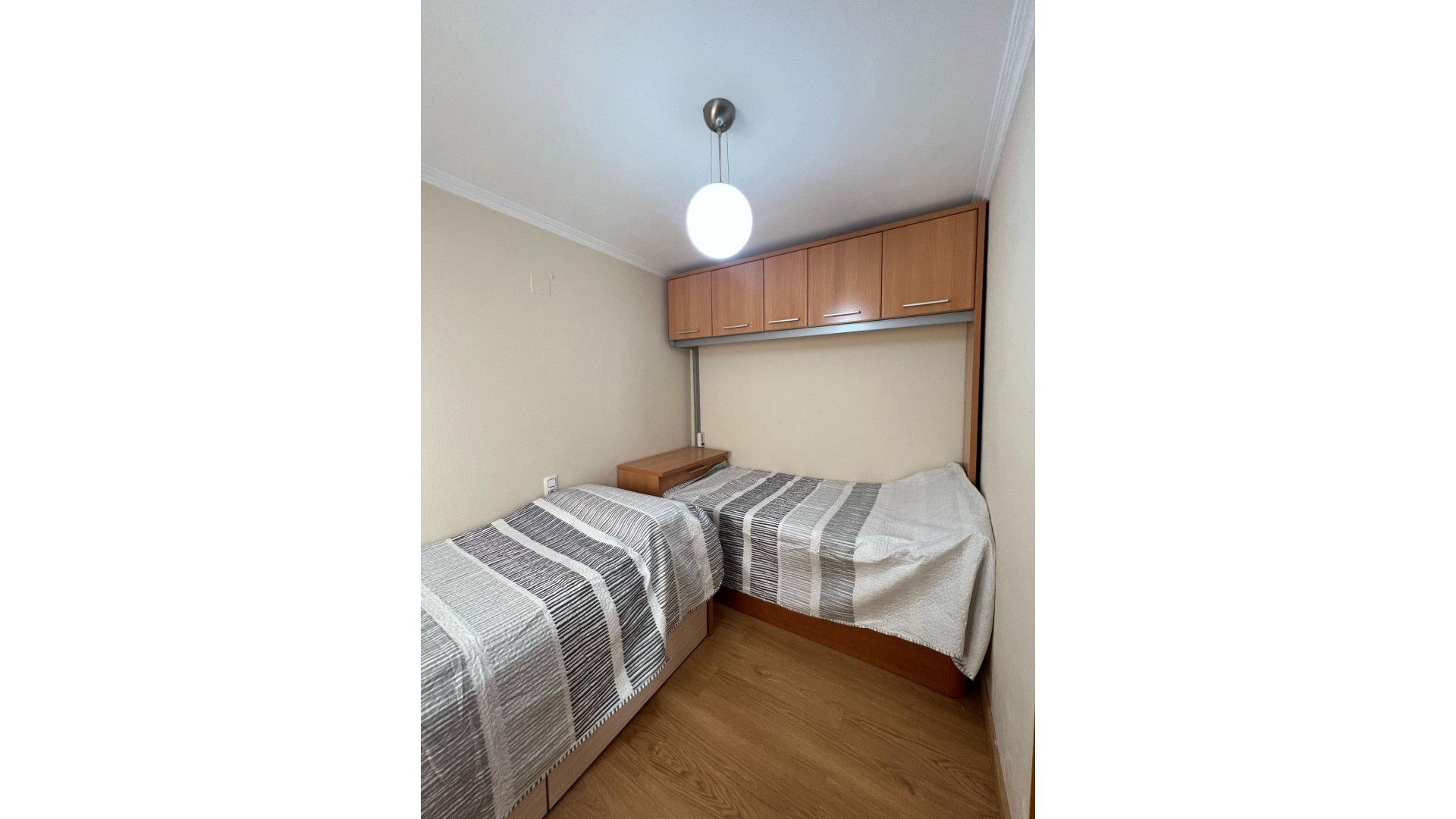 Sale - Apartment Flat -
Torrevieja - Playa de los Locos