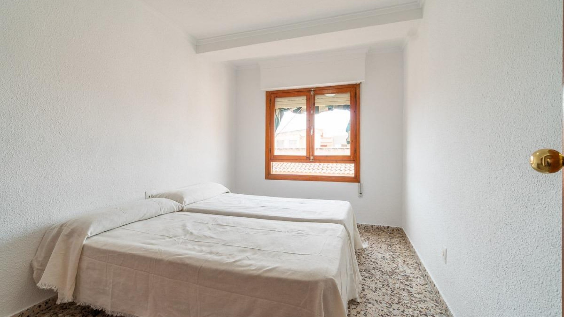 Sale - Apartment Flat -
Torrevieja - Playa de los Naufragos