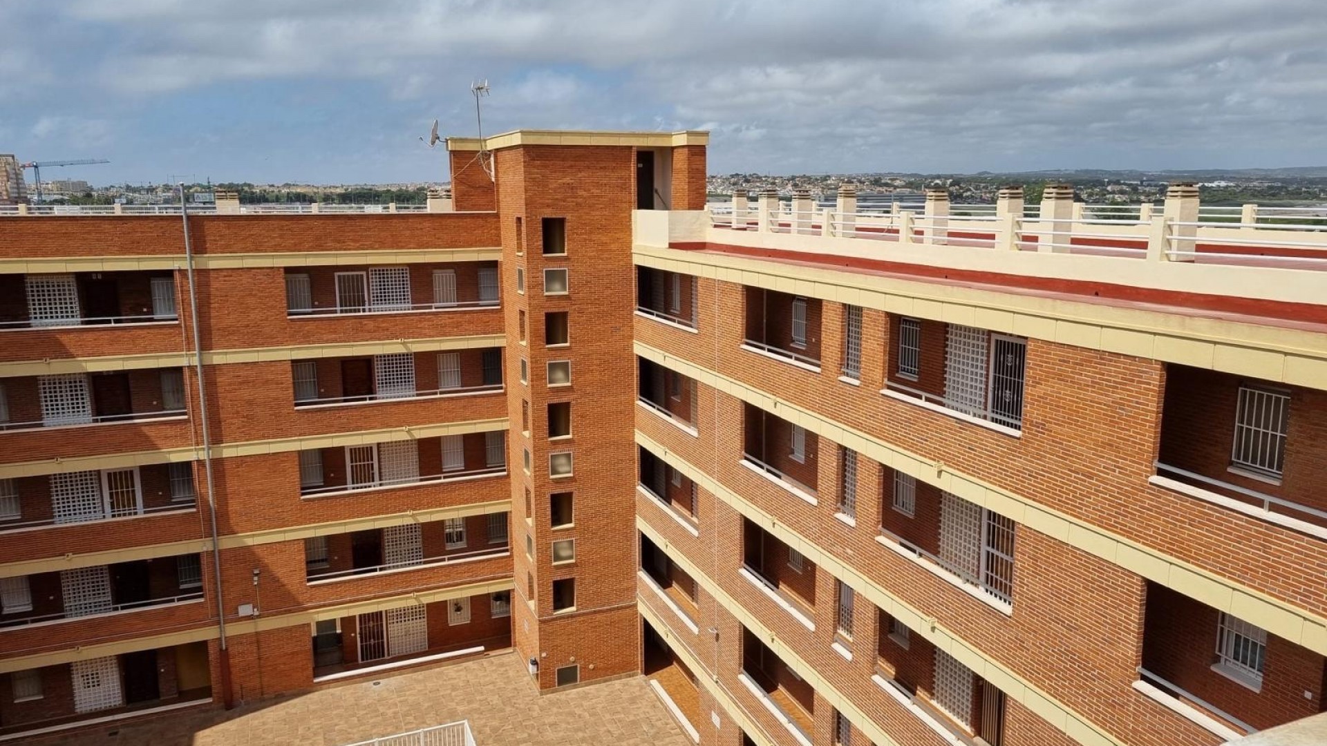 Sale - Apartment Flat -
Torrevieja - Playa de los Naufragos