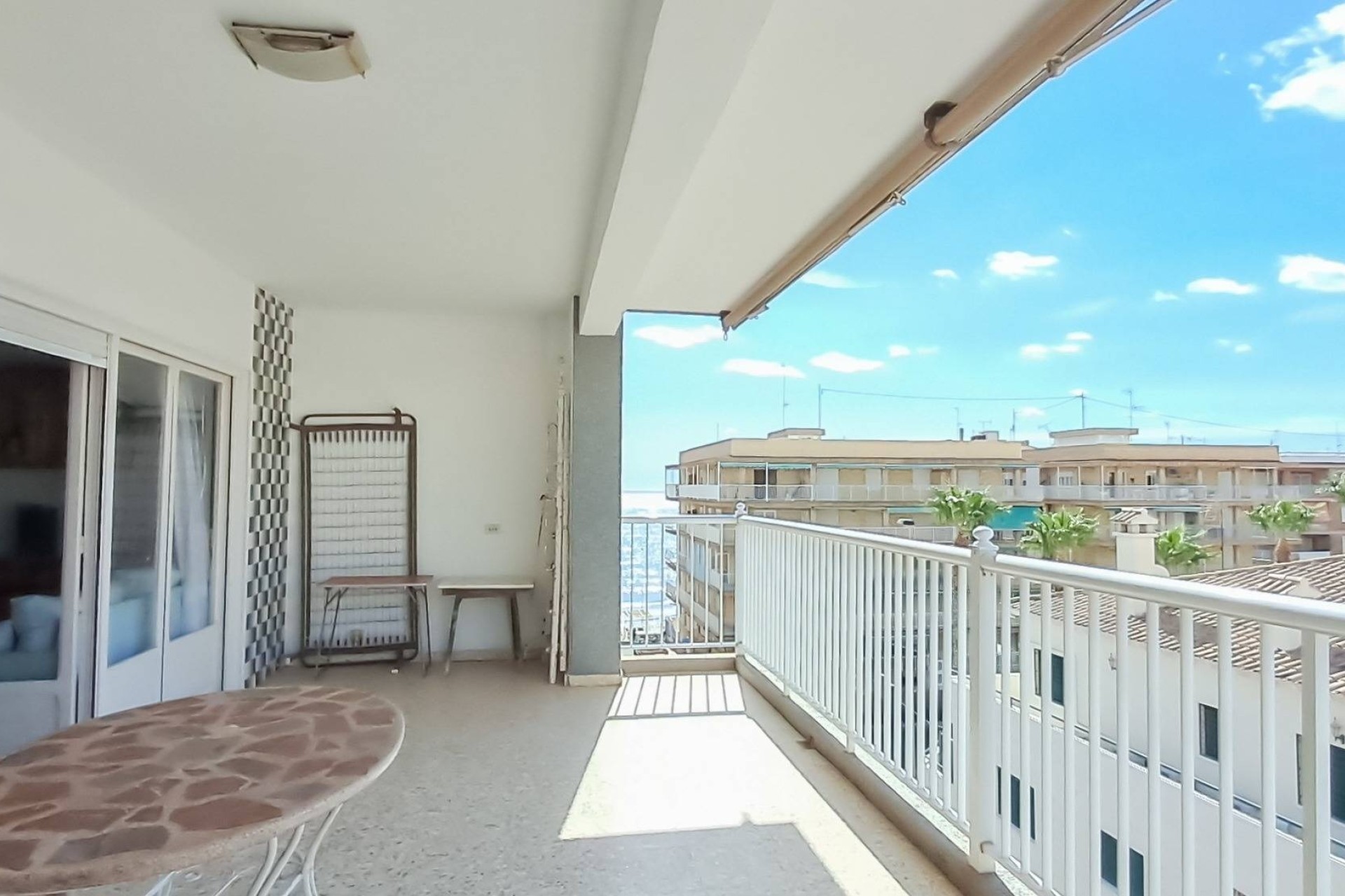 Sale - Apartment Flat -
Torrevieja - Playa de los Naufragos