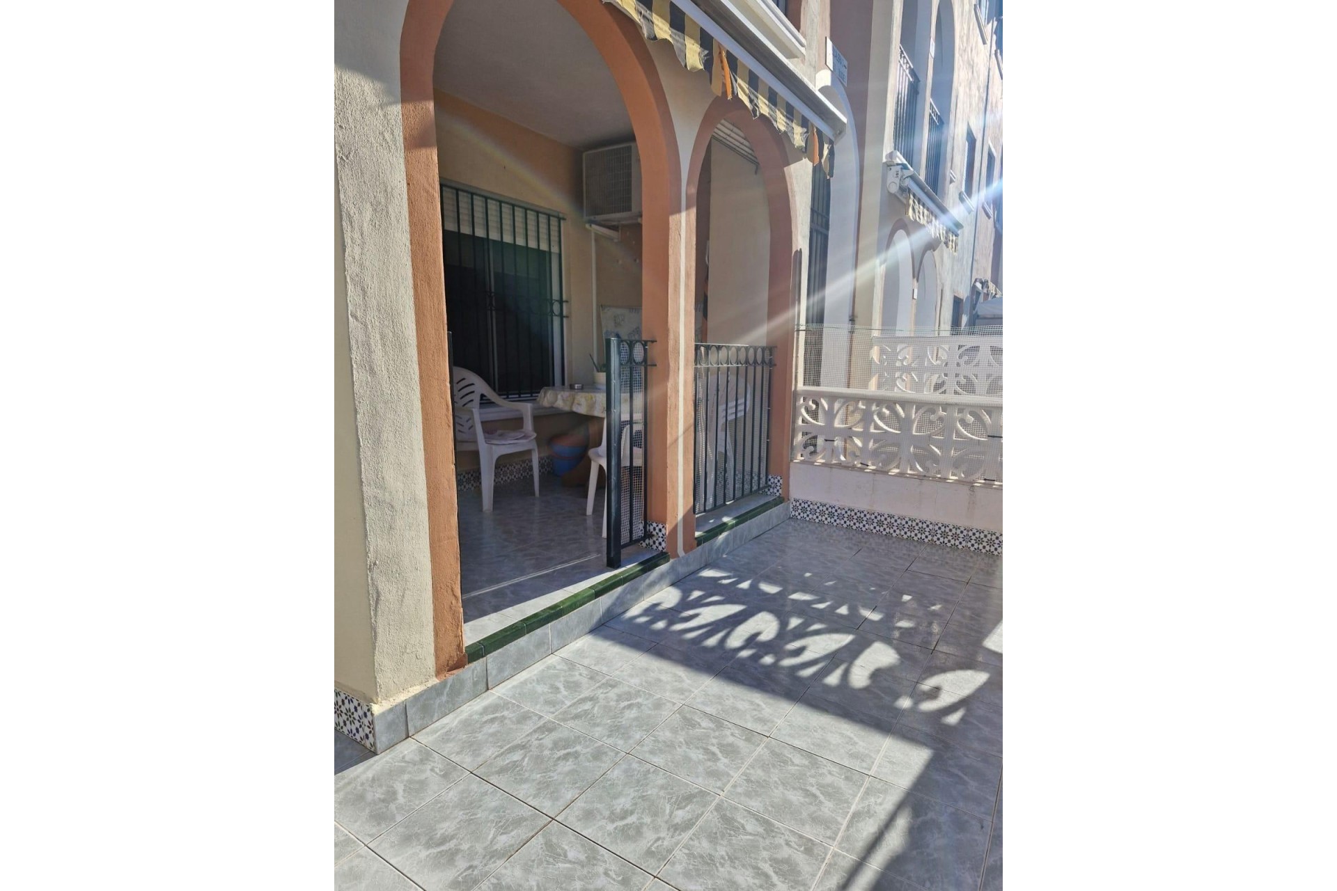 Sale - Apartment Flat -
Torrevieja - Playa de los Naufragos