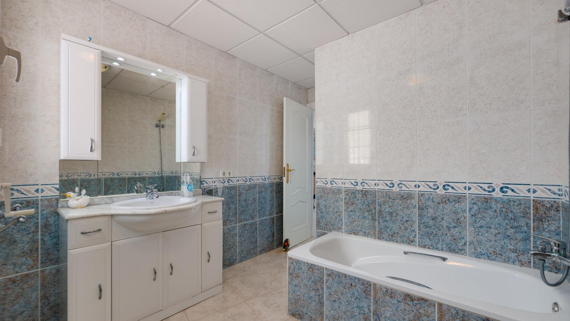 Sale - Apartment Flat -
Torrevieja - Playa del Acequión