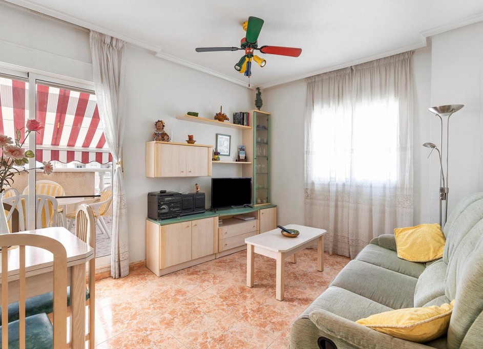 Sale - Apartment Flat -
Torrevieja - Playa del cura