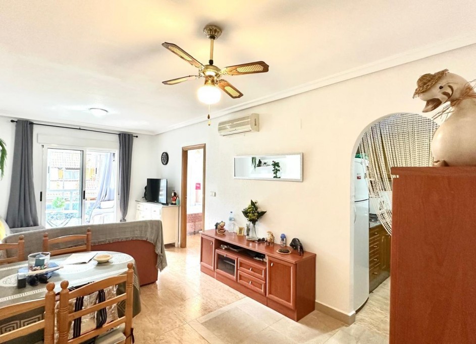 Sale - Apartment Flat -
Torrevieja - Playa del cura