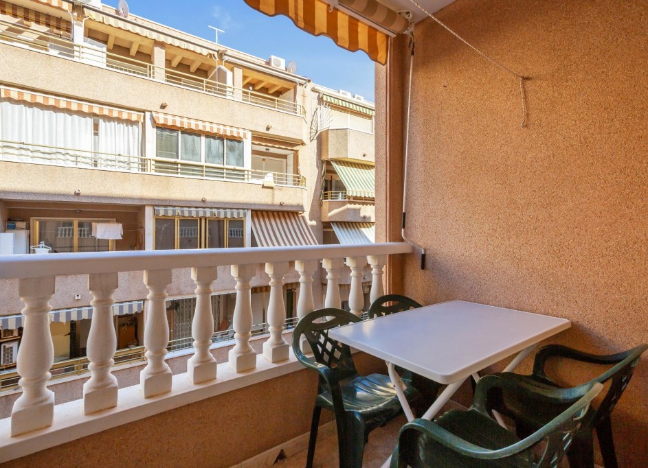 Sale - Apartment Flat -
Torrevieja - Playa del cura