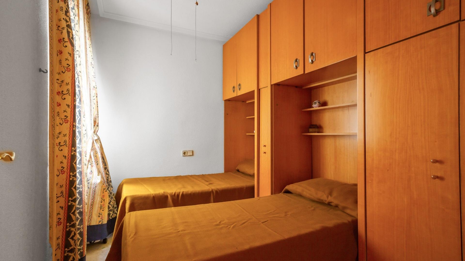 Sale - Apartment Flat -
Torrevieja - Playa del cura