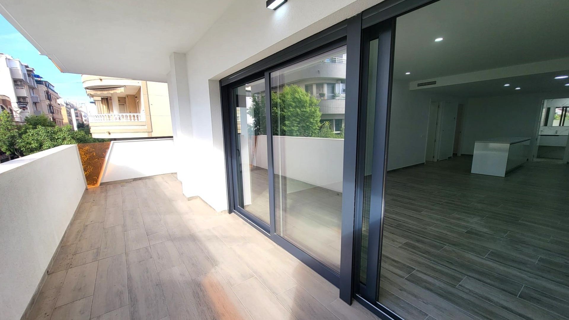 Sale - Apartment Flat -
Torrevieja - Playa del Cura