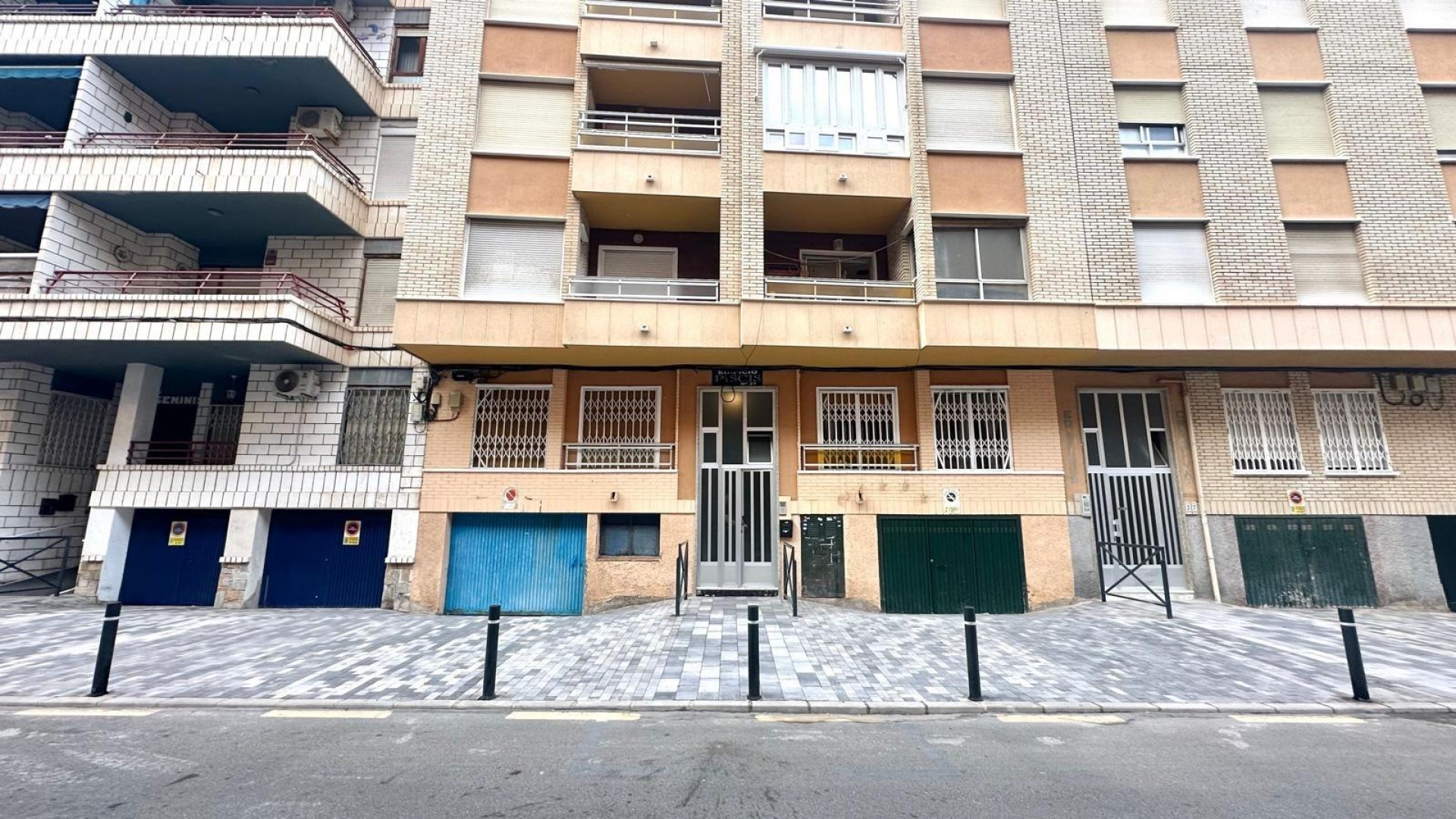 Sale - Apartment Flat -
Torrevieja - Playa del cura