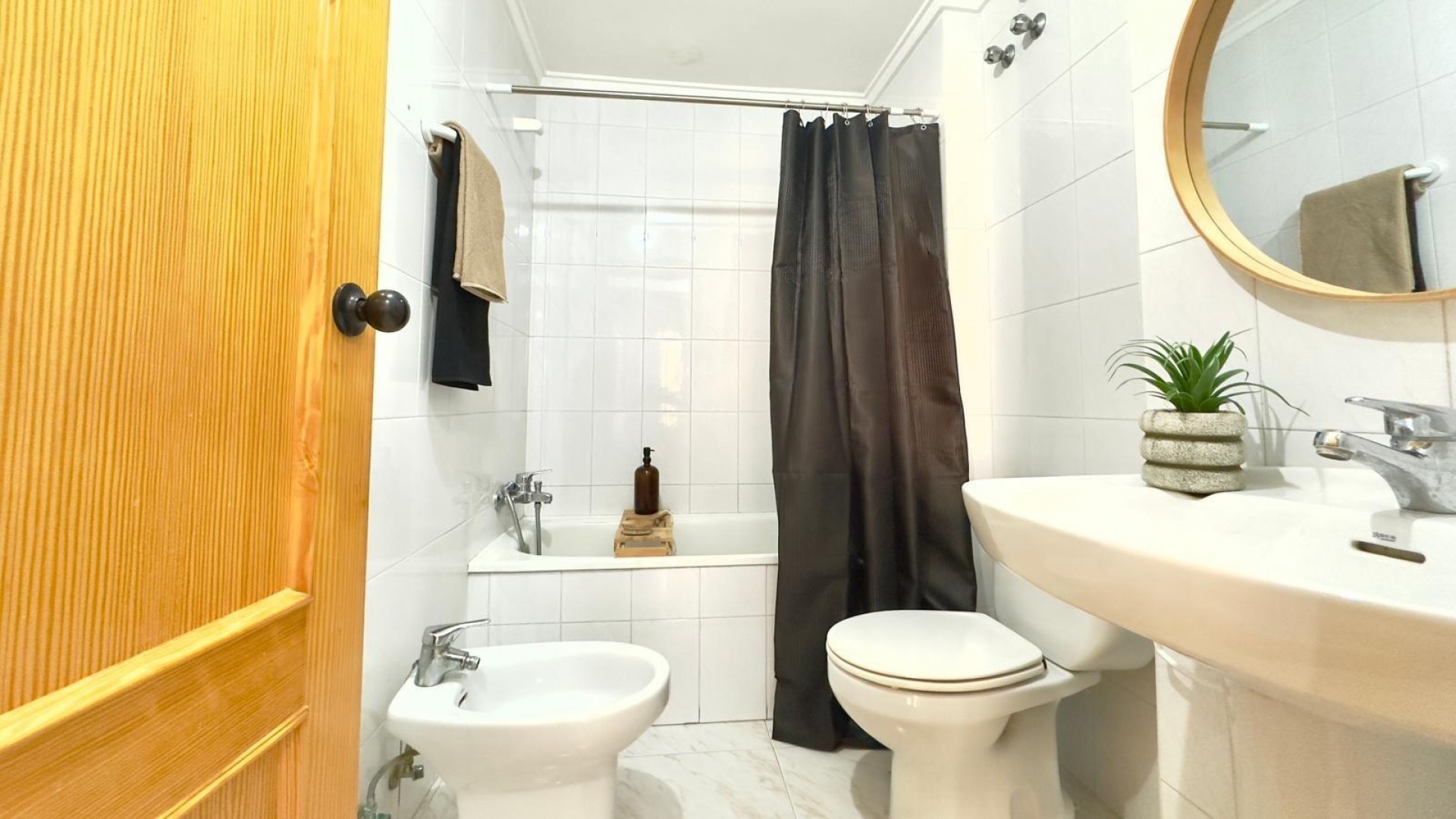 Sale - Apartment Flat -
Torrevieja - Playa del cura