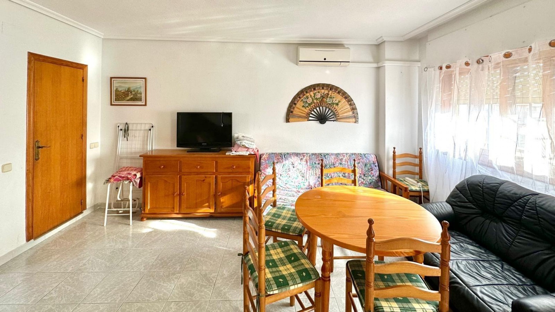 Sale - Apartment Flat -
Torrevieja - Playa del cura