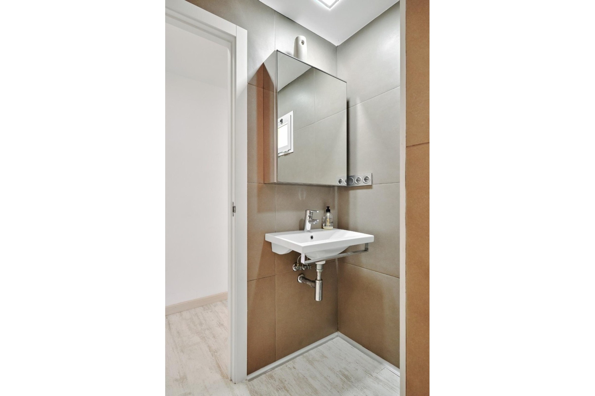 Sale - Apartment Flat -
Torrevieja - Playa del Cura