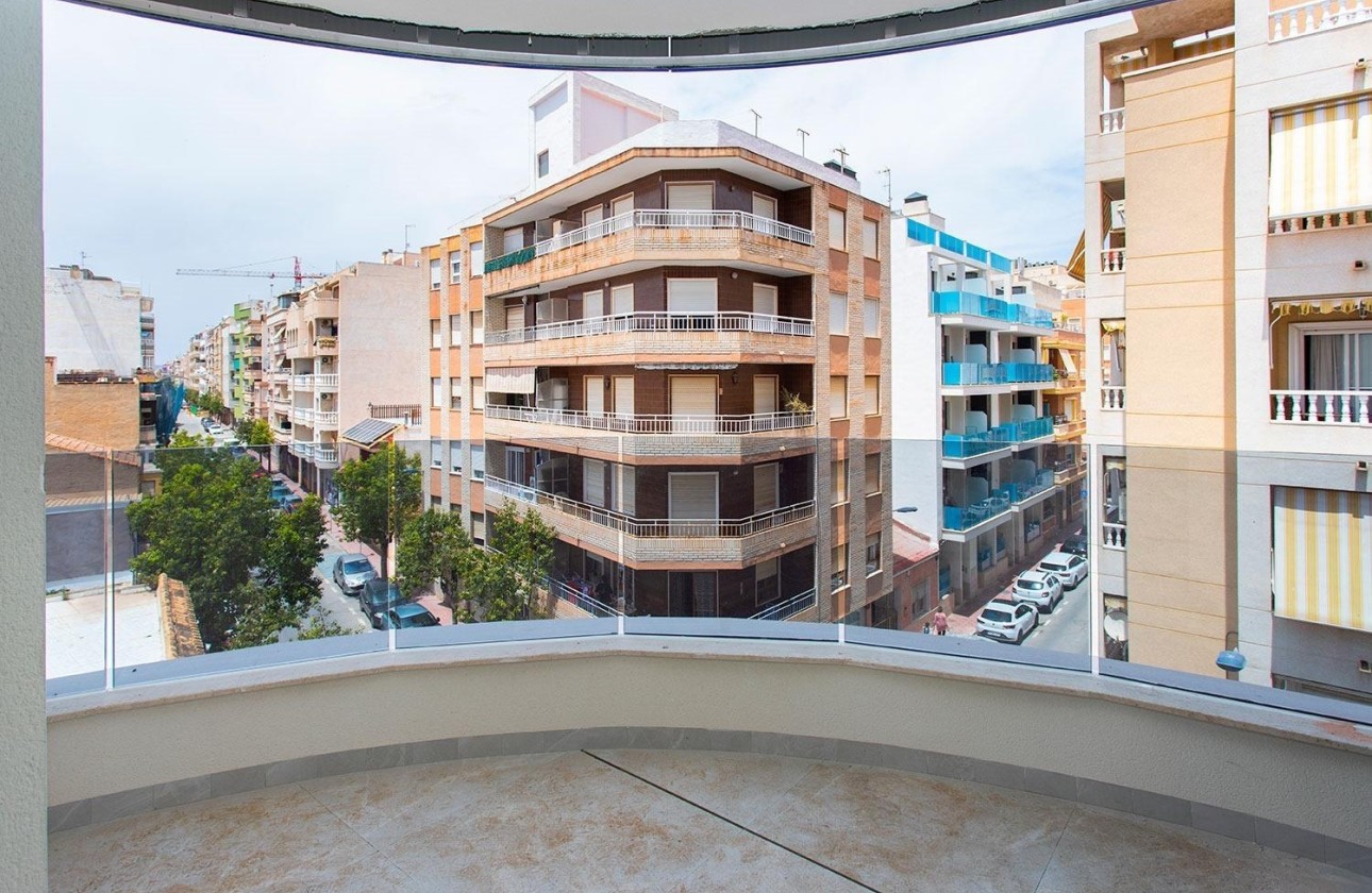 Sale - Apartment Flat -
Torrevieja - Playa del Cura