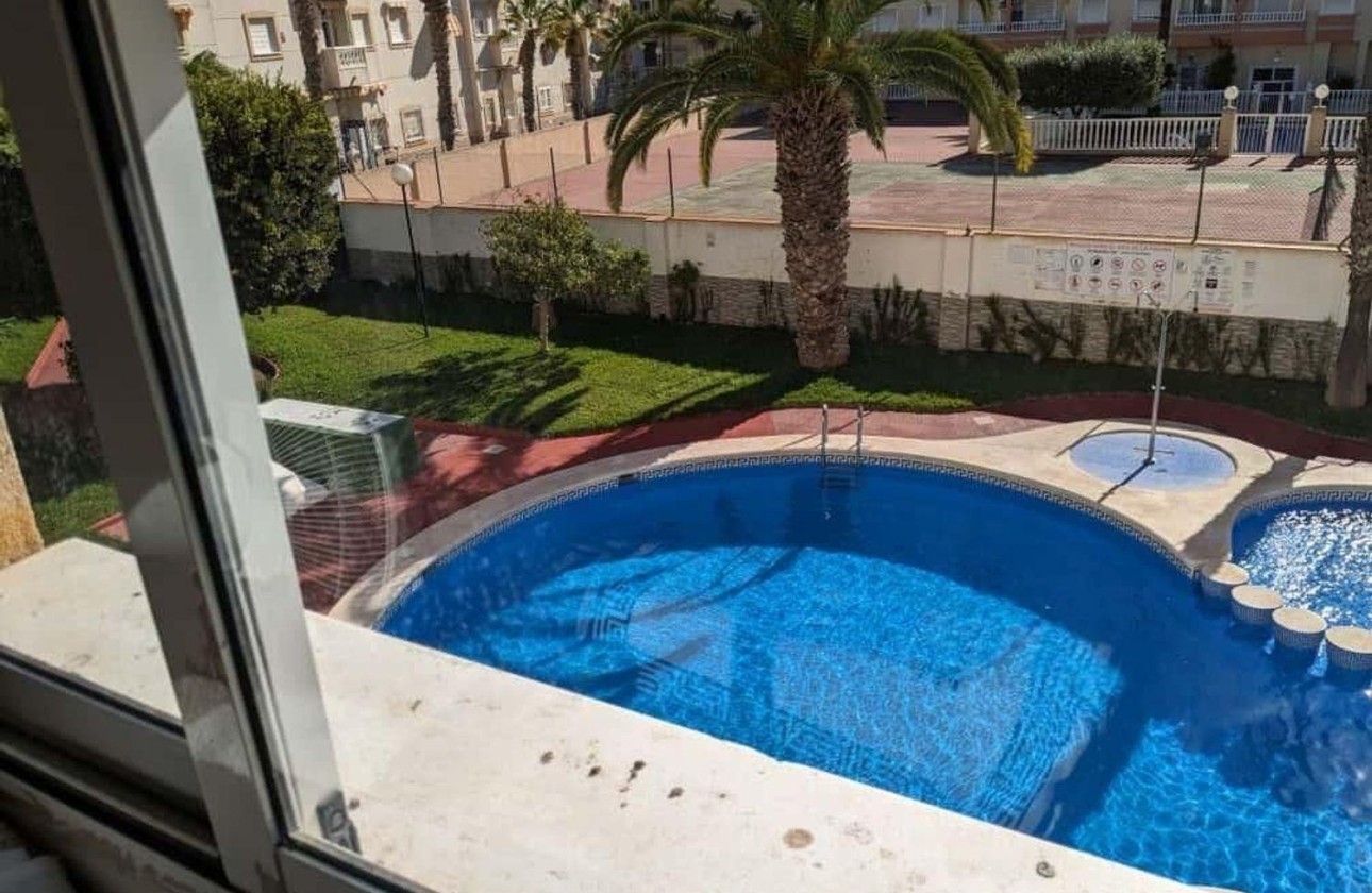 Sale - Apartment Flat -
Torrevieja - Playa del Cura