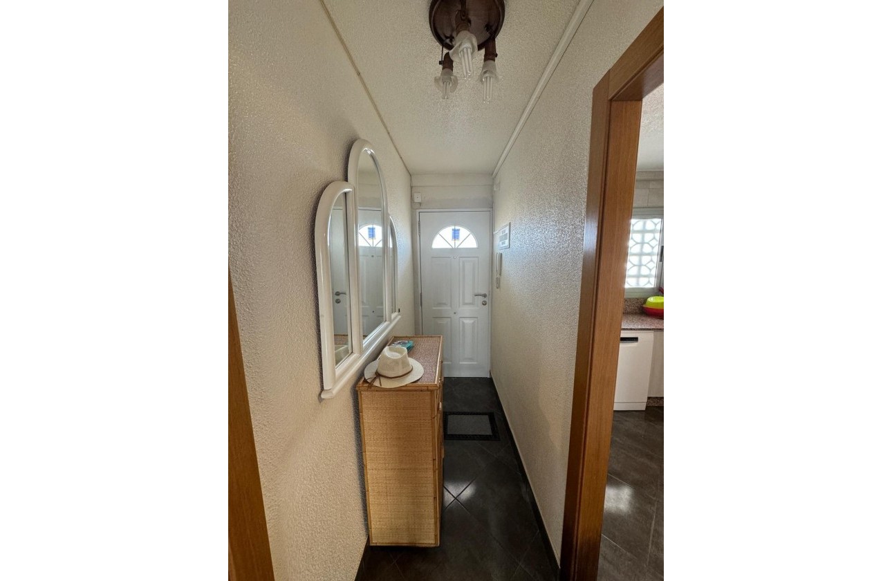 Sale - Apartment Flat -
Torrevieja - Playa del Cura