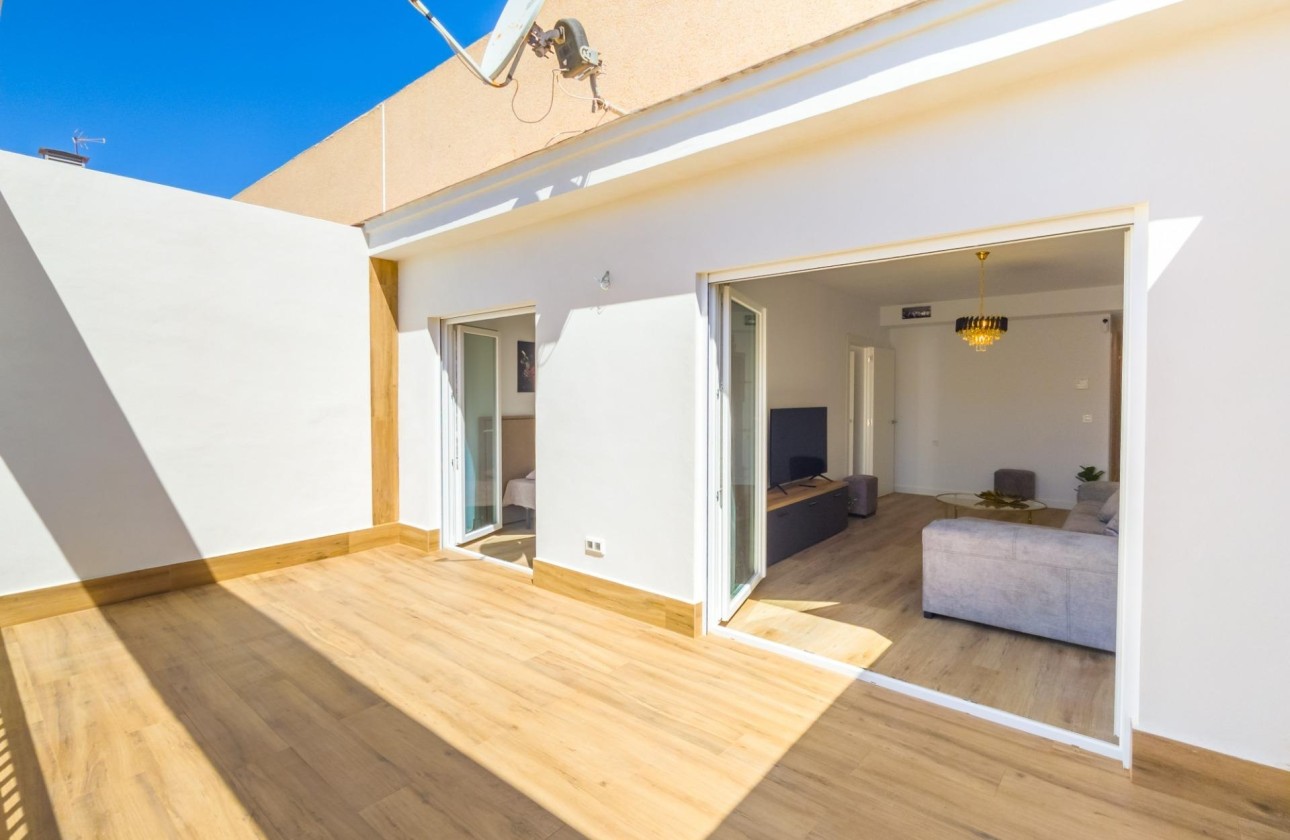 Sale - Apartment Flat -
Torrevieja - Playa del Cura