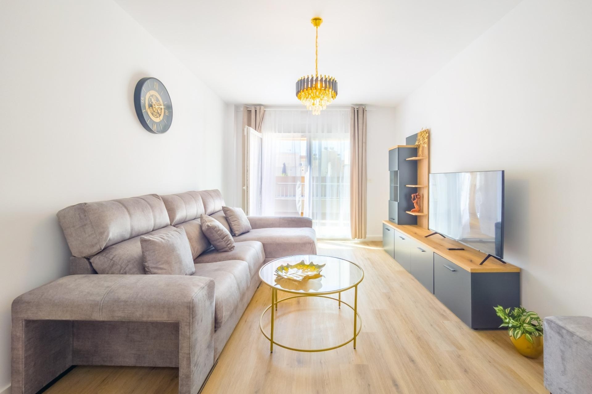 Sale - Apartment Flat -
Torrevieja - Playa del Cura