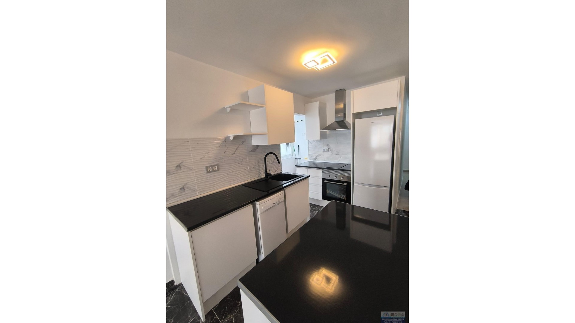 Sale - Apartment Flat -
Torrevieja - Playa del Cura