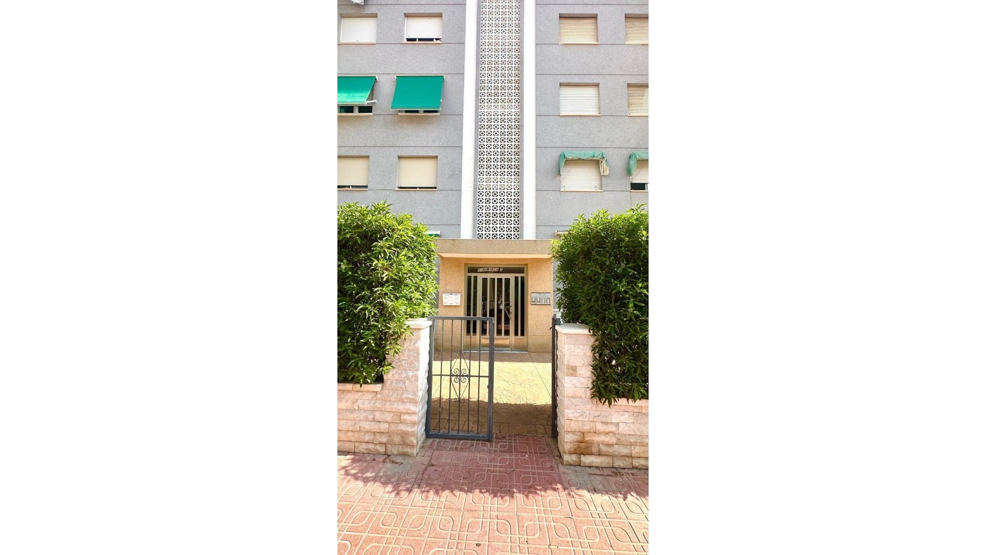 Sale - Apartment Flat -
Torrevieja - Punta prima