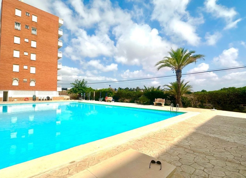 Sale - Apartment Flat -
Torrevieja - Punta prima
