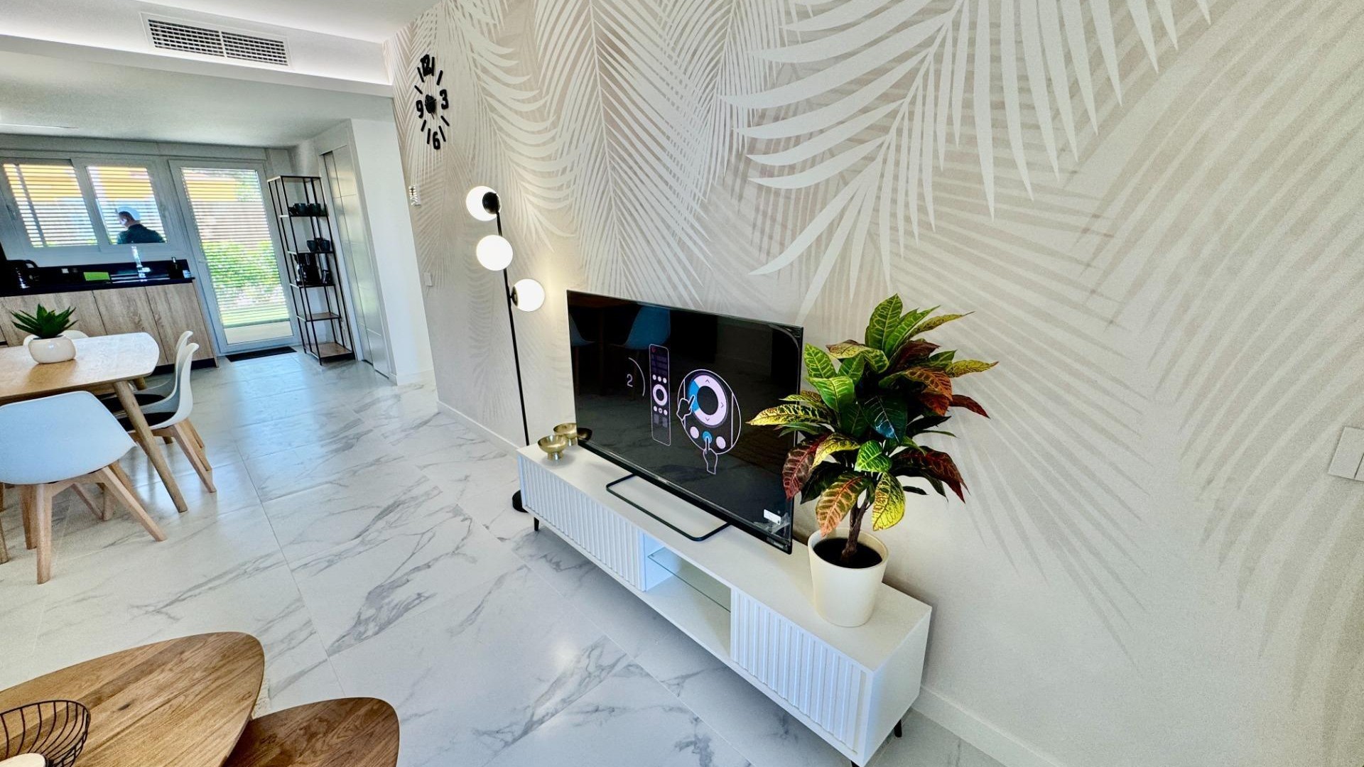 Sale - Apartment Flat -
Torrevieja - Punta prima