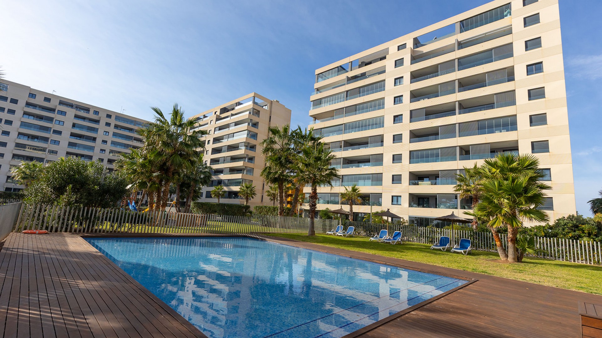 Sale - Apartment Flat -
Torrevieja - Punta Prima