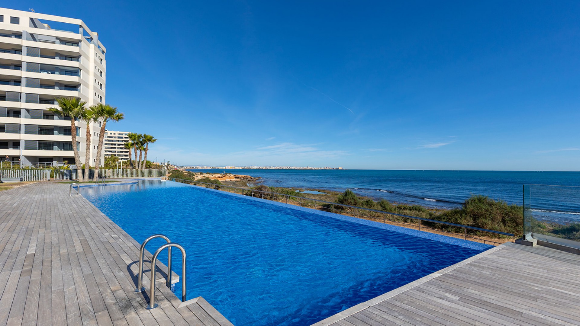 Sale - Apartment Flat -
Torrevieja - Punta Prima