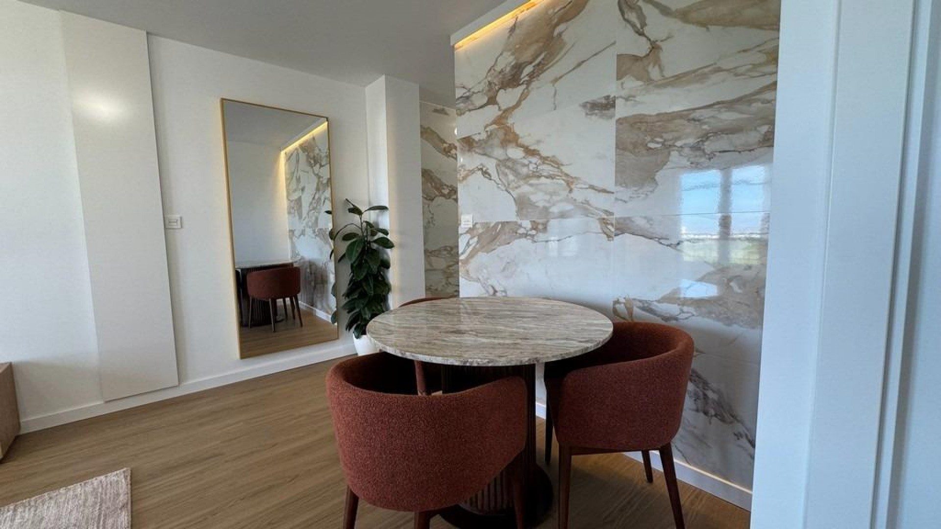 Sale - Apartment Flat -
Torrevieja - Punta prima