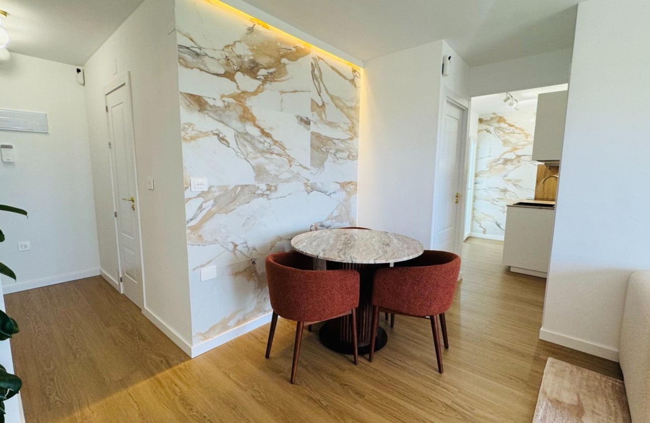 Sale - Apartment Flat -
Torrevieja - Punta Prima