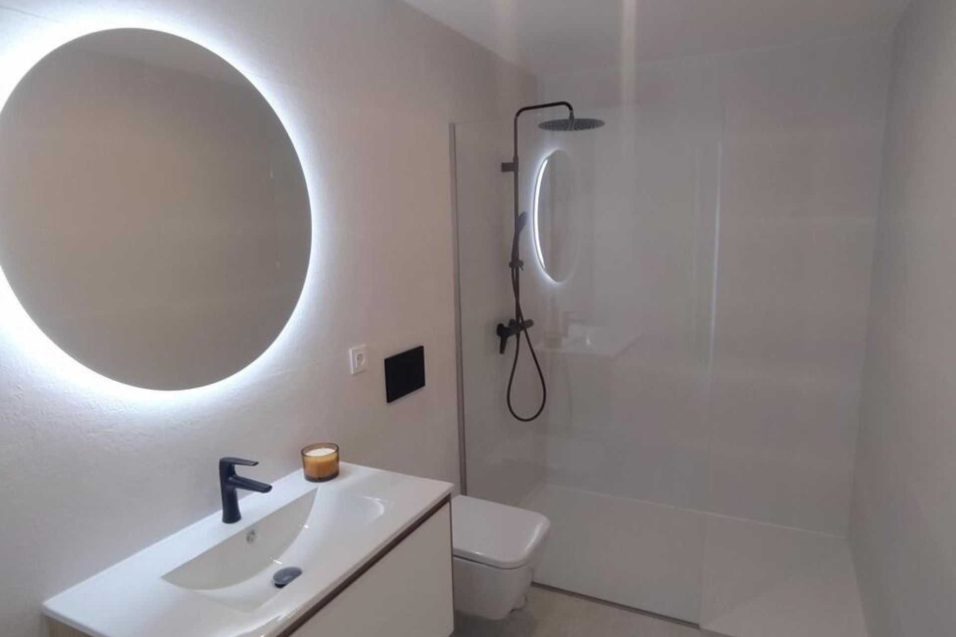 Sale - Apartment Flat -
Torrevieja - Torreblanca
